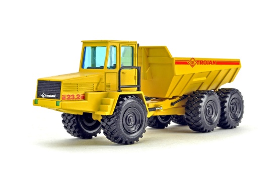 O&K D25 Articulated Dump - Yellow
