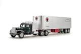 Mack B75 Reefer w/Semi - Northern Pacific - 1:55