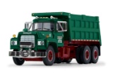 Mack R-Model Dump Truck - Venezia - 1:64