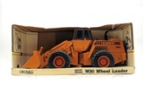 Case W30 Wheel Loader - 1:16