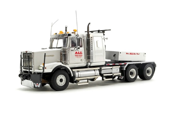 Western Star 4900 Heavy Tractor w/Ballast Box - All Crane