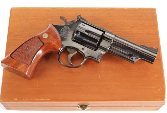 S & W 29-2 in .44 Mag.