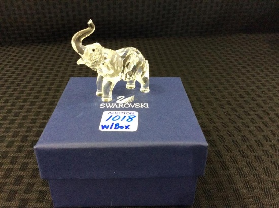Swarovski Elephant Figurine w/ Original Box