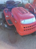 Huskee LT 4200 Lawn Tractor w/ 42 Inch Deck