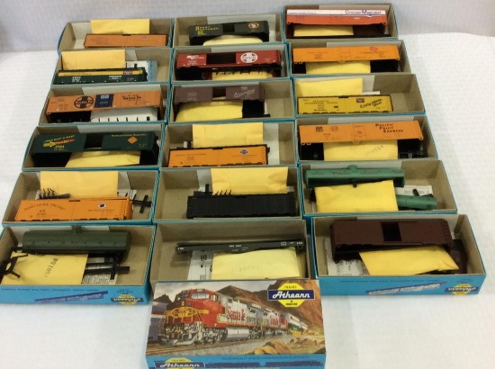 Lot of 18 Un-Assembled Athearn HO Scale Model Kits