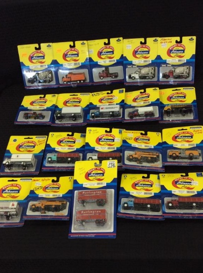 Lot of 20 Athearn Miniatures-HO Scale New in