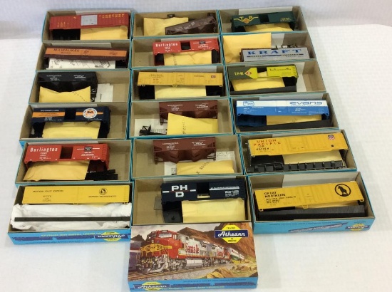 Lot of 18 Athearn Un-Assembled HO Scale Model Kits