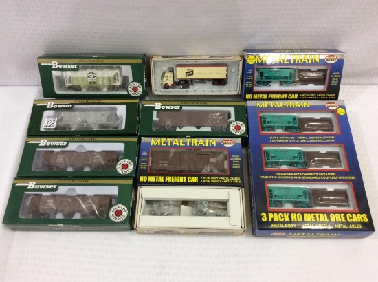 Lot of 10 HO Scale Train Cars in Boxes