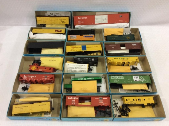 Lot of 17 Athearn Un-Assembled HO Scale Model