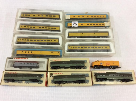 Lot of 14 N-Gauge Train Cars-Most w/ Boxes