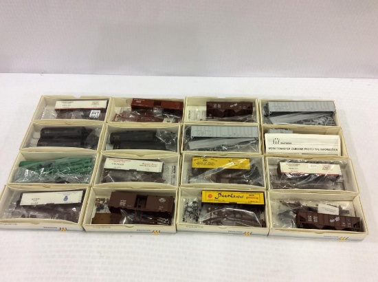 Lot of 16 Walthers Un-Assembled HO Scale