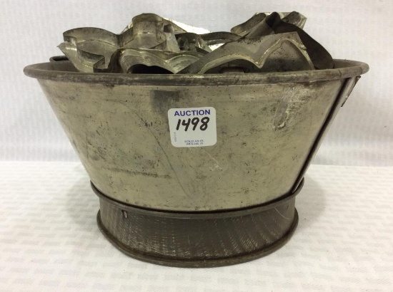 Tin Pan Filled w/ Approx. 14 Tin Cookie Cutters