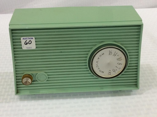Vintage RCA Victor Radio Model 3-RA-25