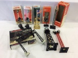 Lot of 8 Including Lionel O & 027 Gauge  Operating