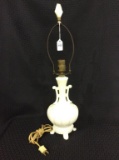 Aladdin ALacite Lamp w/ Finial