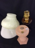 Lot of 4 Including Amber & Pink Aladdin