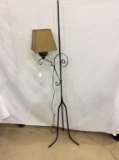 Black Iron Floor Lamp w. Shade