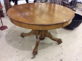 Very Nice Round Pedestal Oak Table