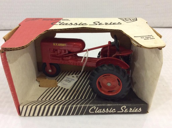 Classic Series 1/16th Scale Die Cast Tractor