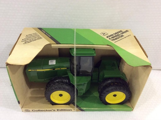 John Deere 4 Wheel Drive Die Cast 1/16th Scale