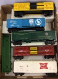 Lot of 6 Various Lionel O Gauge Train Cars