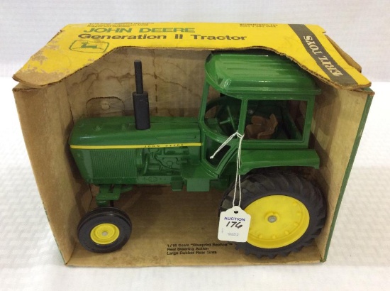 Ertl John Deere 1/16th Scale Generation II Tractor