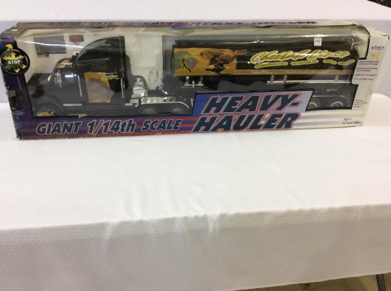 Giant 1/14th Scale Heavy Hauler Semi Trailer