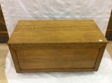 Oak Lift Top Box (Top  Lid has Split in Wood)