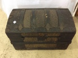 Sm. Primitive  Trunk (Rougher Condition)