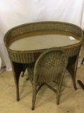 Great 8 Piece Antique Wicker Set Including