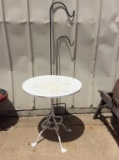 Sm. White Paint Metal Pedestal Table