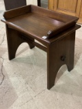 Sm. Wood Bench (19 1/2 Inches Tall X 22 X 14)