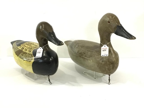 Pair of Lester Carrigan Canvasbacks-