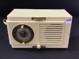 Vintage General Electric Radio