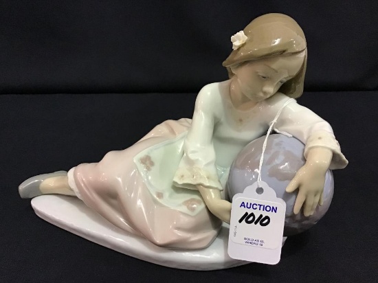 Lladro Made in Spain Figurine-1992-Girl