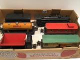 Lionel Train Set w/ Engine Tender, 4 Cars, Track