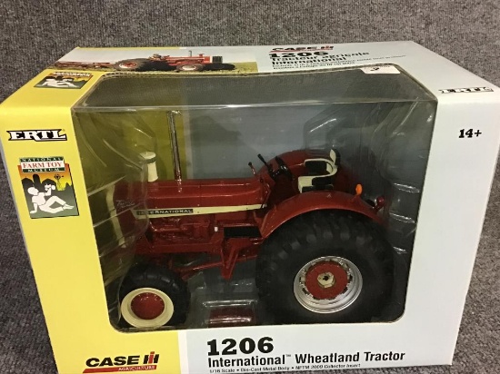 Case 1206 International Wheatland Tractor