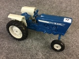 Ford 4600 Tractor w/ 3 Pt-1/16th Scale (Missing