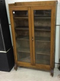 Sm. Oak Glass Doored Cabinet