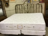 Posturepedic Crown Jewel King Size Bed w/