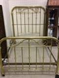Very Nice Full Size Brass Bed (Pick Up only)