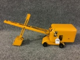 Wyandotte Steam Shovel Toy