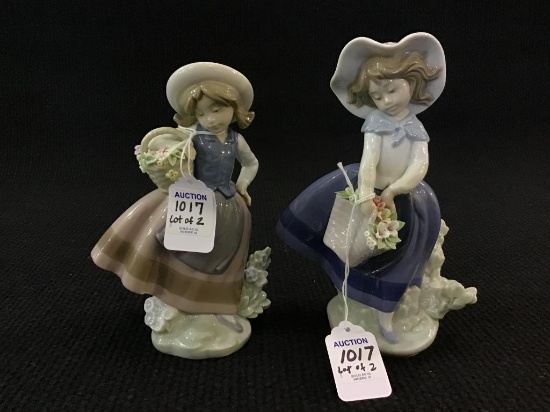 Lot of 2 Lladro Figurines Including "Sweet Scent"