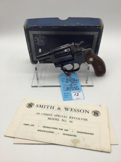 Smith & Wesson Chief's Special Model 36
