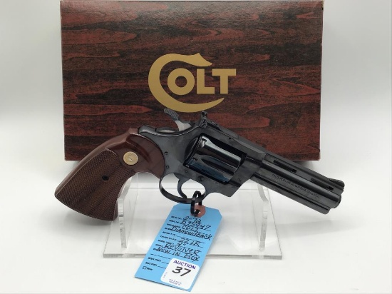 Colt Diamondback 22 LR Revolver w/ 4 Inch