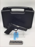 Kimber Custom II  Semi Auto 10 MM Pistol w/