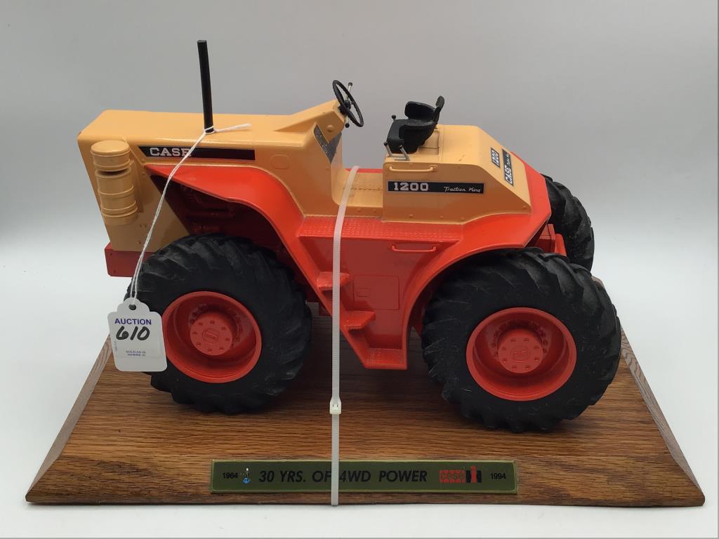 Case 1200 Traction King Toy Tractor-1994 on Wood Proxibid