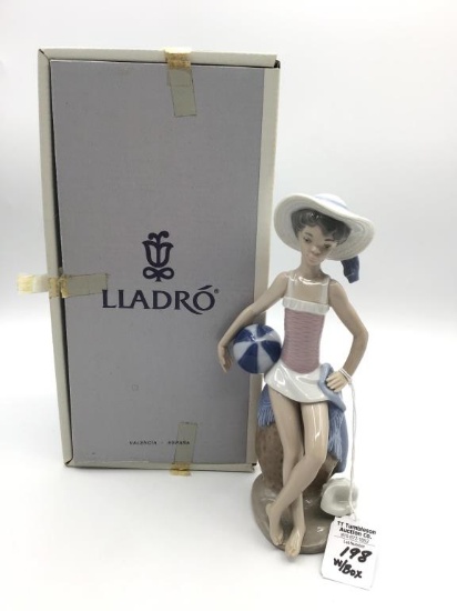 Lladro Summer Girl #5219 Figurine w/ Box