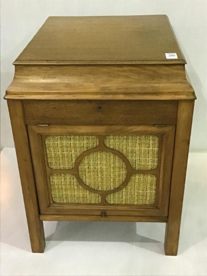 Sm. Lift Top Phonograph Cabinet