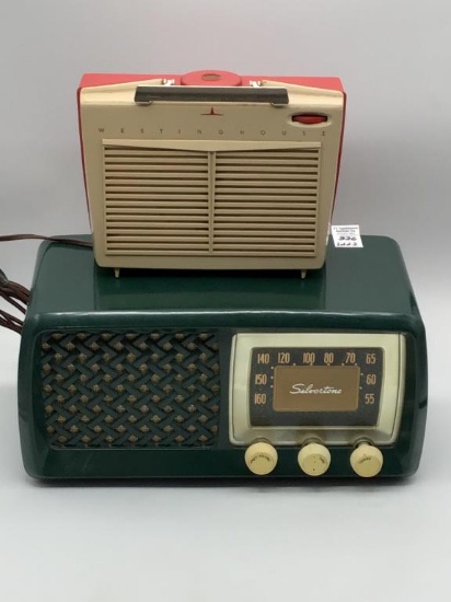 Lot of 2 Vintage Radios Including Green Silvertone